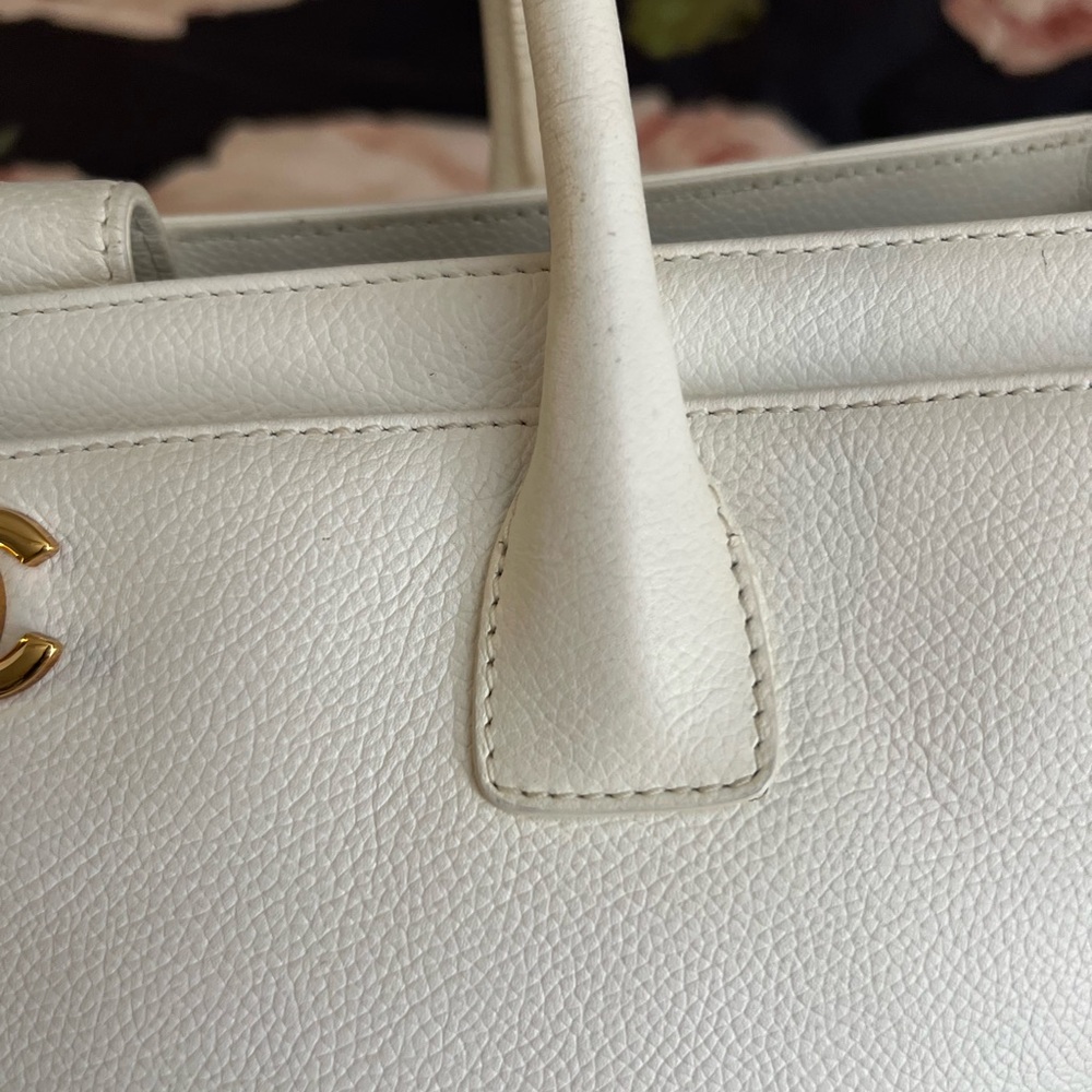 100% Authentic CHANEL Cerf Executive Tote Bag - Picture 11 of 15
